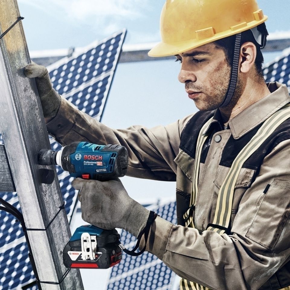 Bosch GDS 18V-400 Cordless Lmp - Power Tools Used avis et prix